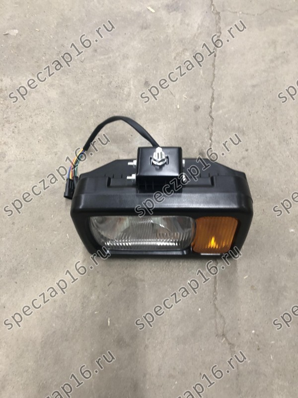 Фара передняя правая XG931-955H