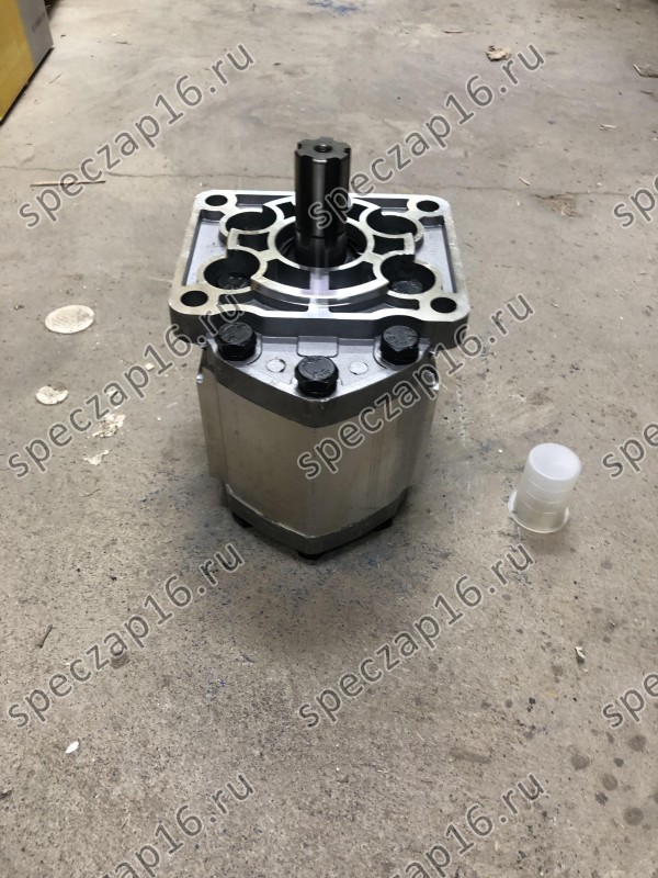 Насос кпп E32 ZL30G