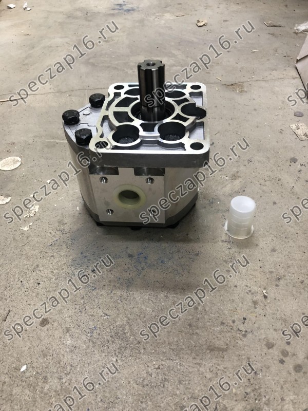 Насос кпп E32 ZL30G