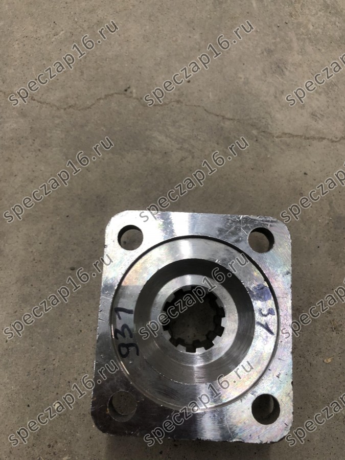 Фланец редуктора XG931III