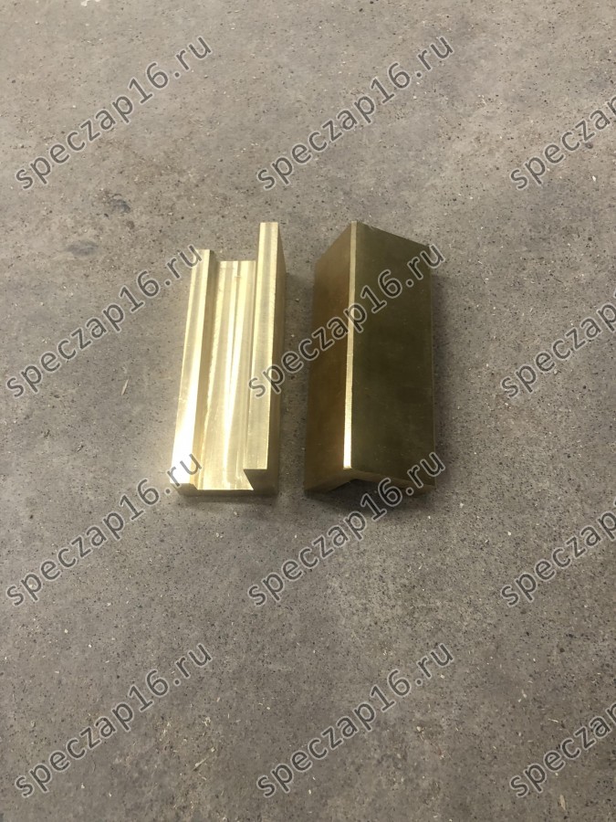 Направляющая медная поворотного круга XG3165