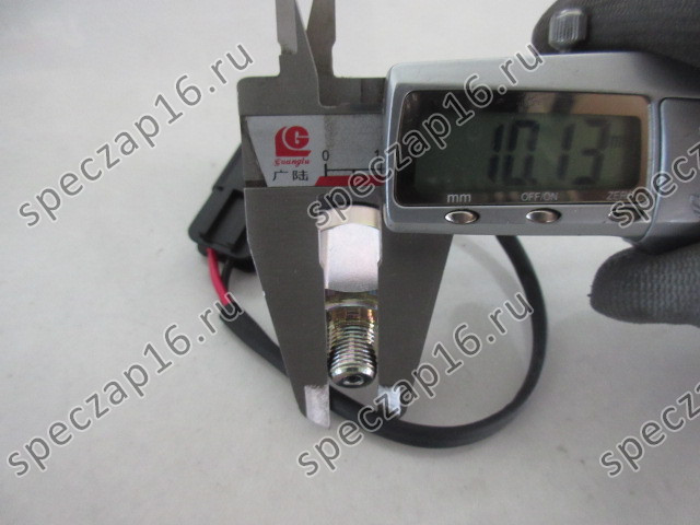 Датчик заднего хода/давления масла GEMS PS67 SET.R 5 BAR M10