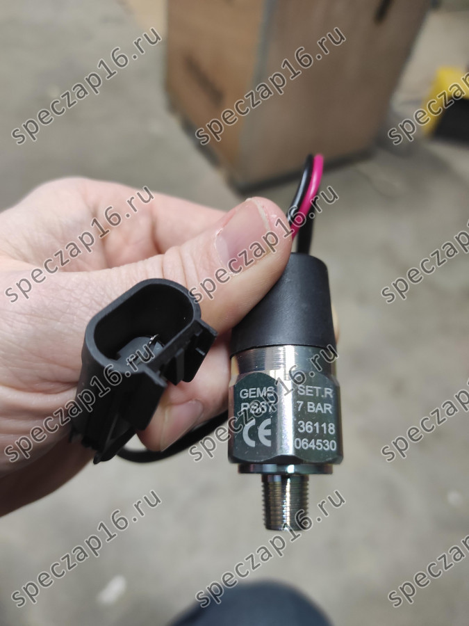 Датчик давления масла GEMS PS67 SET.R 7 BAR M10