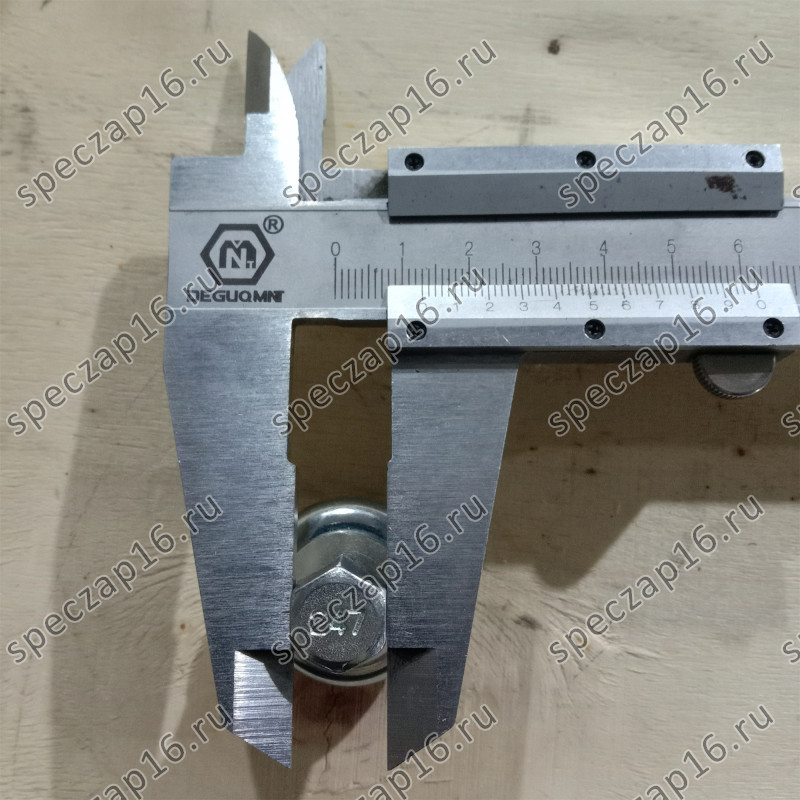 Гайка клапанной крышки YC6J125